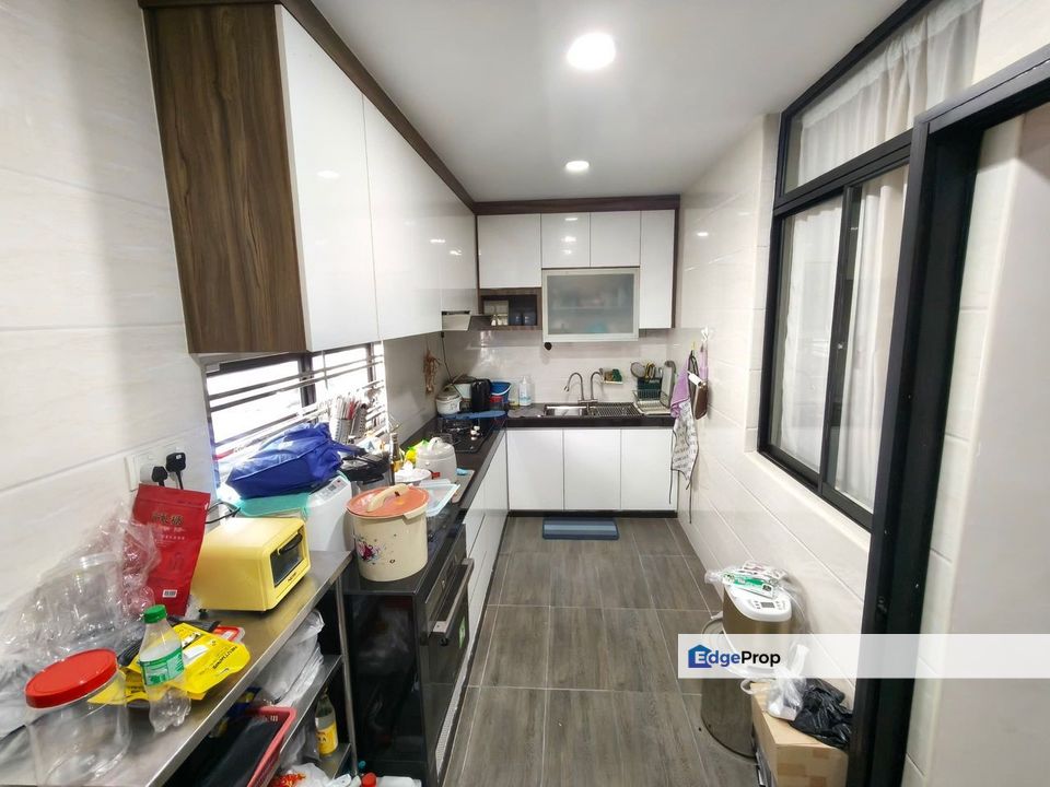 Double Storey Terrace @ Ehsan Jaya, Johor, Johor Bahru