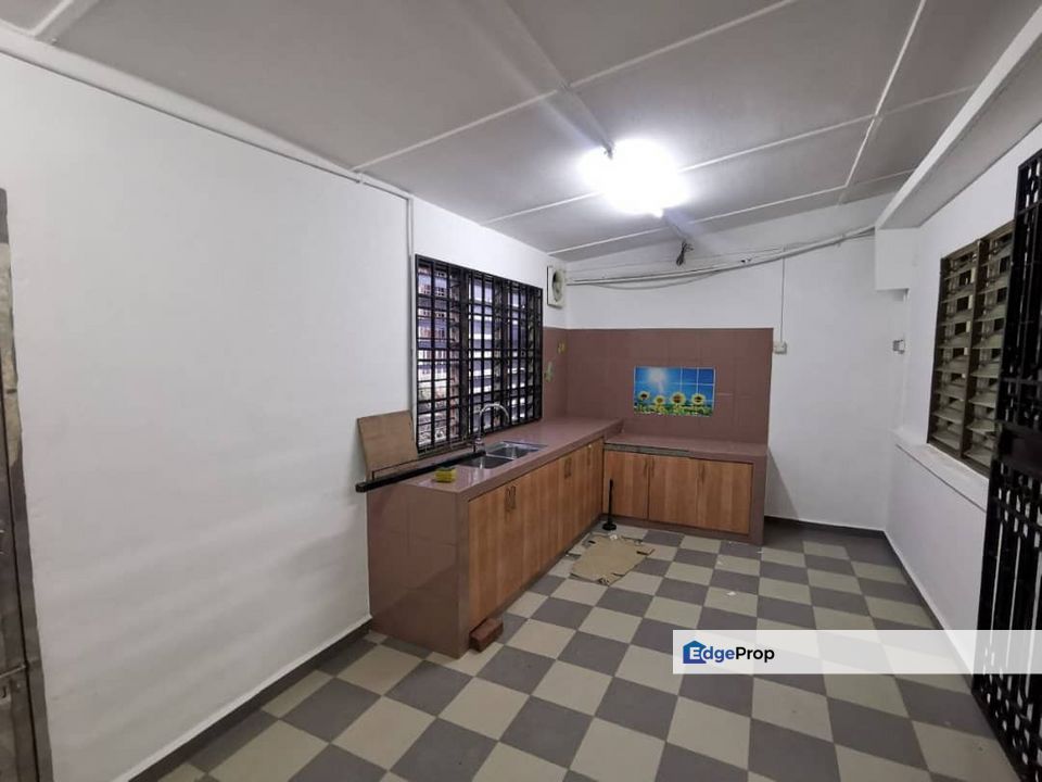 Single Storey Terrace @ Maju Jaya Taman Pelangi, Johor, Johor Bahru