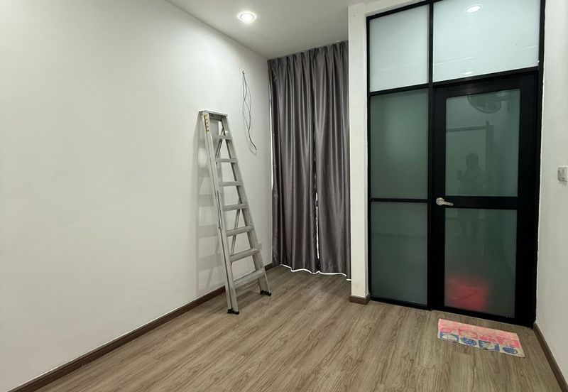 Bandar Baru Seri Alam