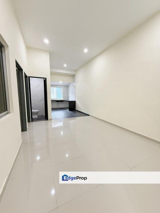 1 Storey Terrace @ Taman Perling, Johor, Johor Bahru
