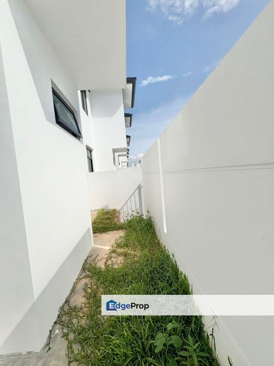 2 Storey Terrace Endlot @ Austin Duta, Johor, Johor Bahru