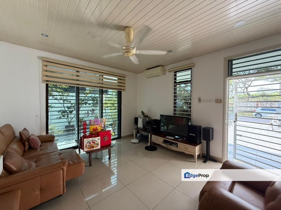 2 Storey Unblocked Cluster @ Maple Red Adda Height, Johor, Johor Bahru