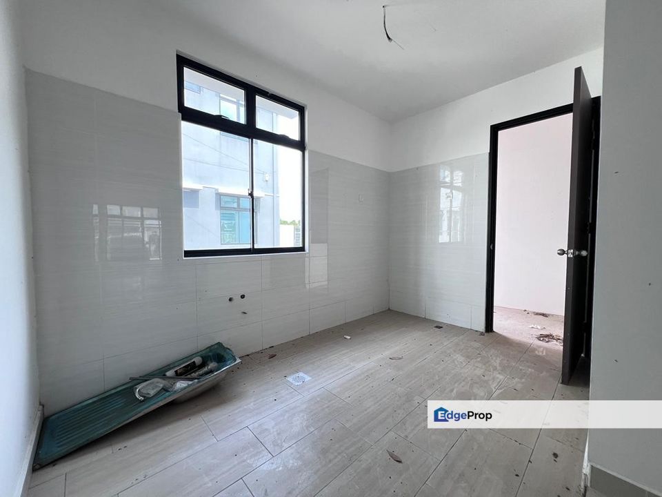 2 Storey Terrace @ Bandar Cemerlang, Johor, Ulu Tiram