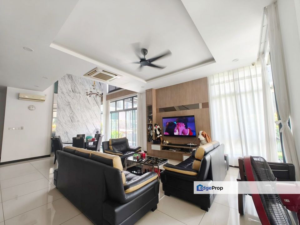 2.5 Storey Semi-D @ Straits View Permas Jaya, Johor, Permas Jaya/Senibong