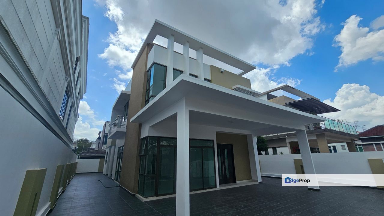 2 Storey Unblocked Bungalow @ Ametrine Seri Austin, Johor, Johor Bahru
