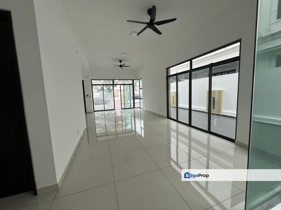 2 Storey Unblocked Bungalow @ Ametrine Seri Austin, Johor, Johor Bahru