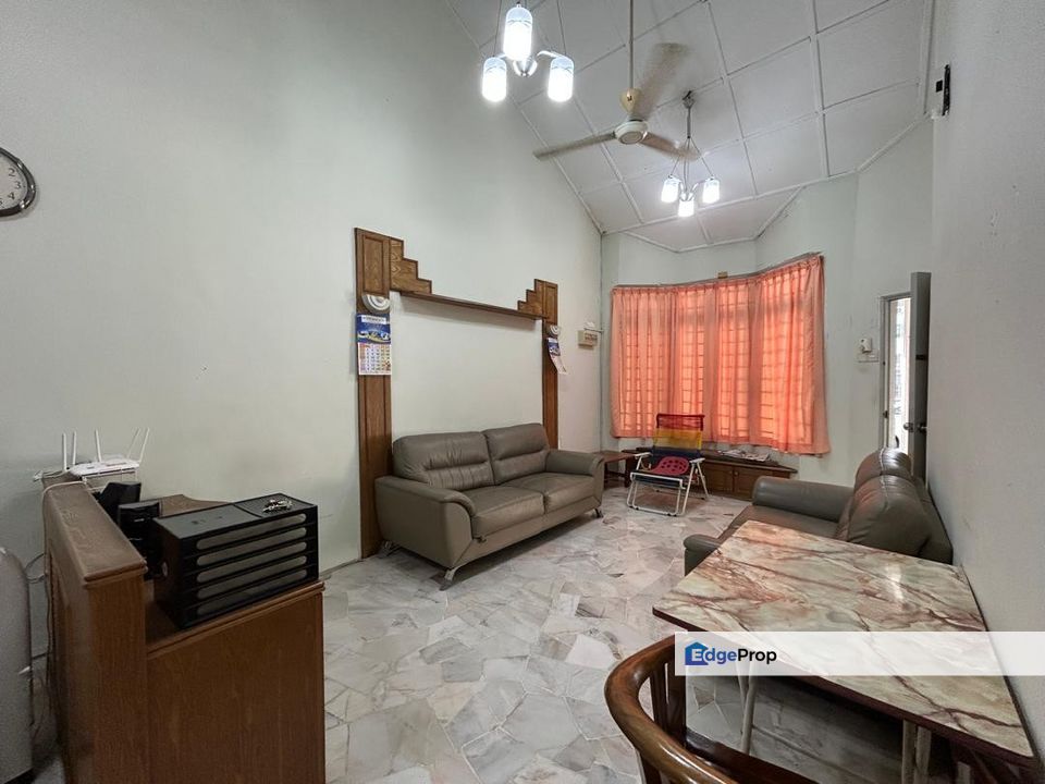 1 Storey Unblocked Terrace @ Bandar Baru Uda, Johor, Johor Bahru