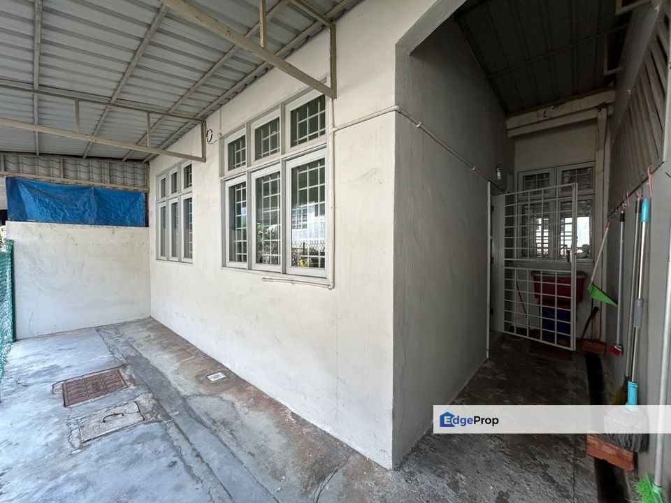 1 Storey Unblocked Terrace @ Bandar Baru Uda, Johor, Johor Bahru