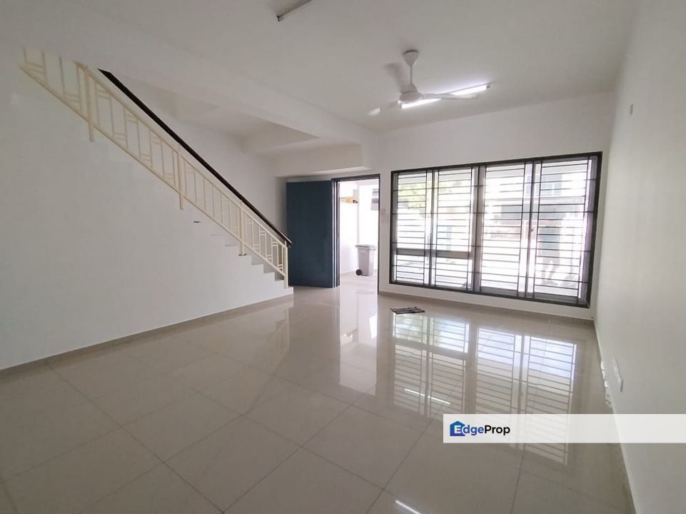 2 Storey Terrace @ Maya Height Seri Alam, Johor, Masai