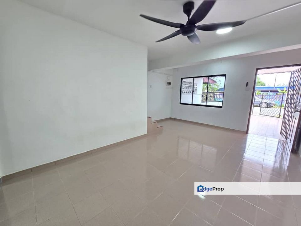 2 Storey Unblocked Low Cost @ Taman Perling, Johor, Johor Bahru