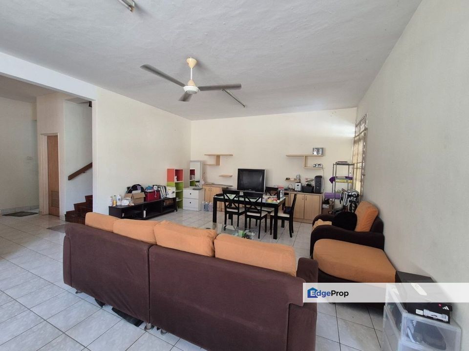 2 Storey Semi-D @ Taman Perling, Johor, Johor Bahru