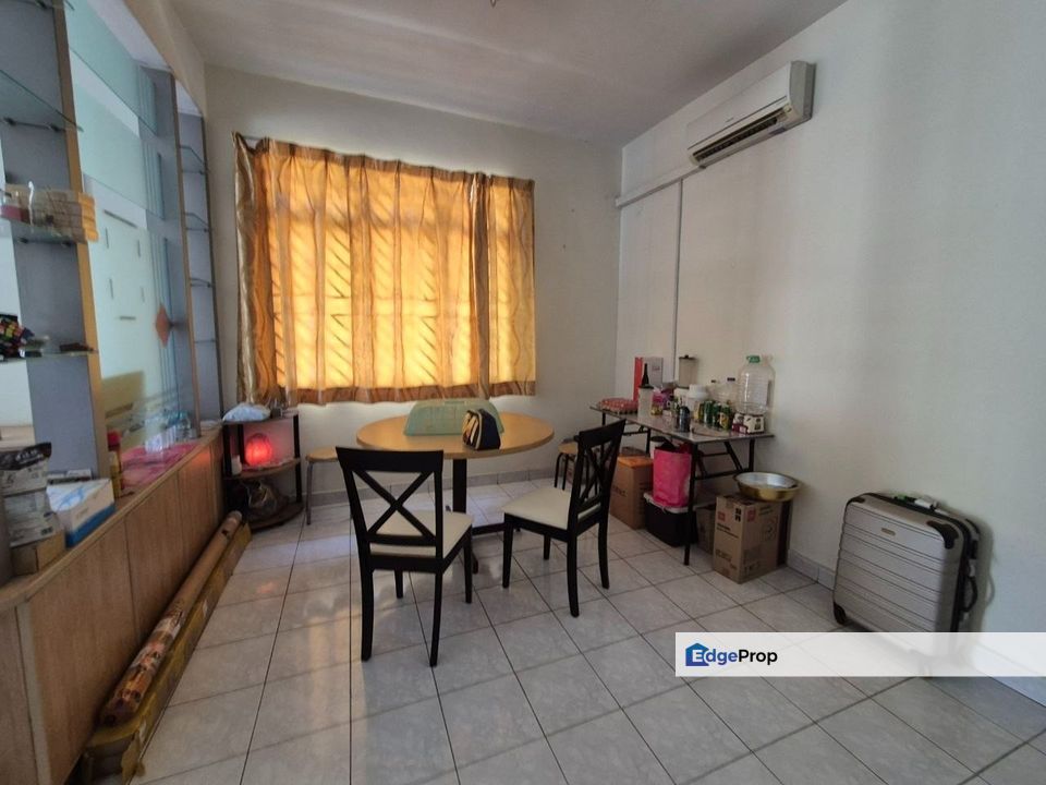 2 Storey Semi-D @ Taman Perling, Johor, Johor Bahru