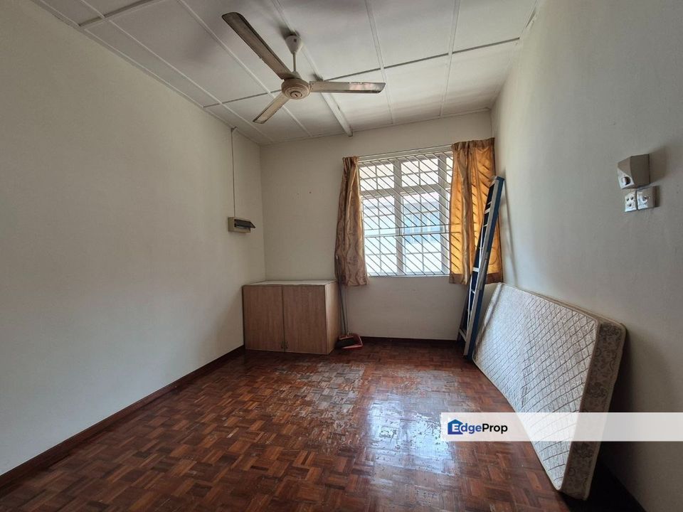 2 Storey Semi-D @ Taman Perling, Johor, Johor Bahru