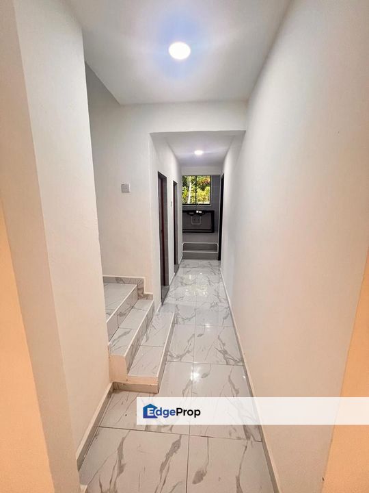 2 Storey Low Cost @ Desa Cemerlang, Johor, Ulu Tiram