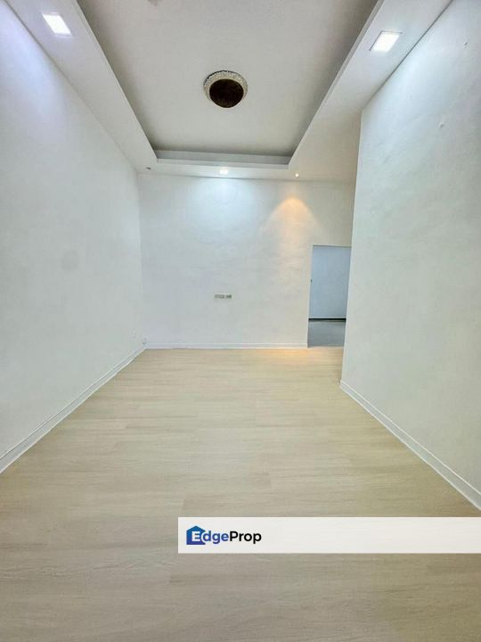 1 Storey Terrace Endlot @ Taman Perling, Johor, Johor Bahru