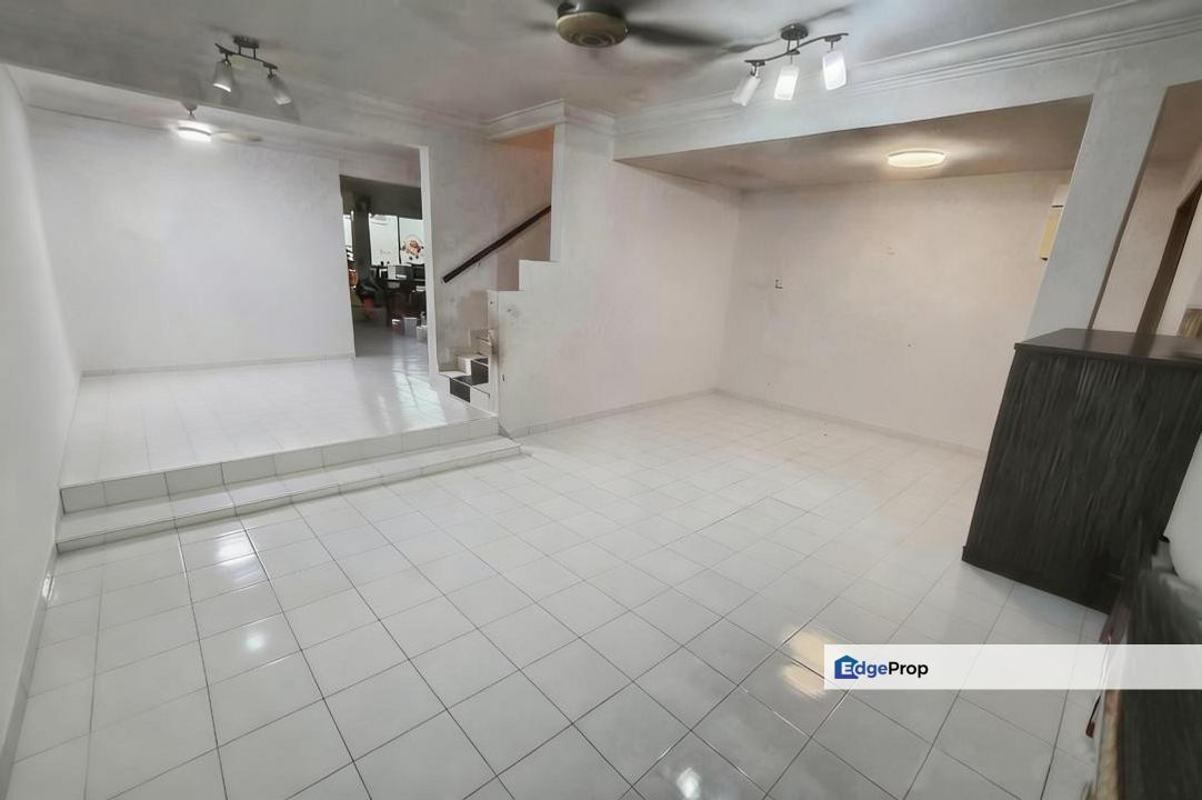 2 Storey Unblocked Terrace @ Mount Austin, Johor, Johor Bahru