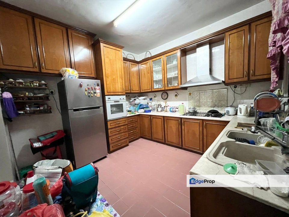 2 Storey Semi-D @ Taman Rinting, Johor, Masai