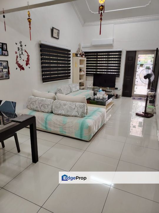 1.5 Storey Semi-D @ Megah Ria, Johor, Masai