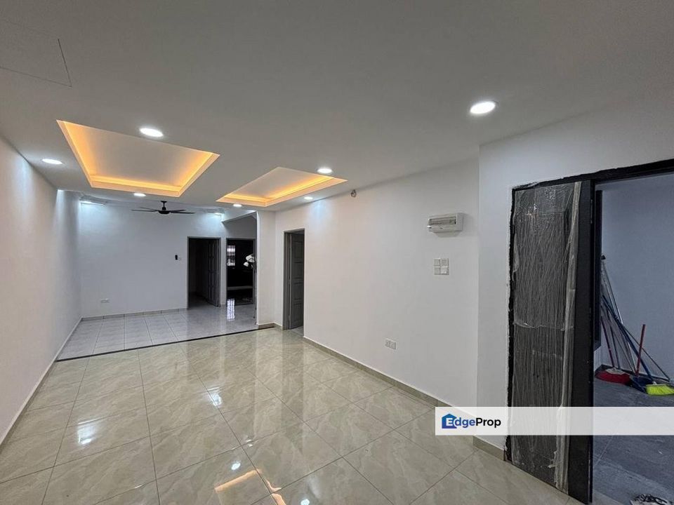 2 Storey Terrace @ Desa Cemerlang, Johor, Ulu Tiram