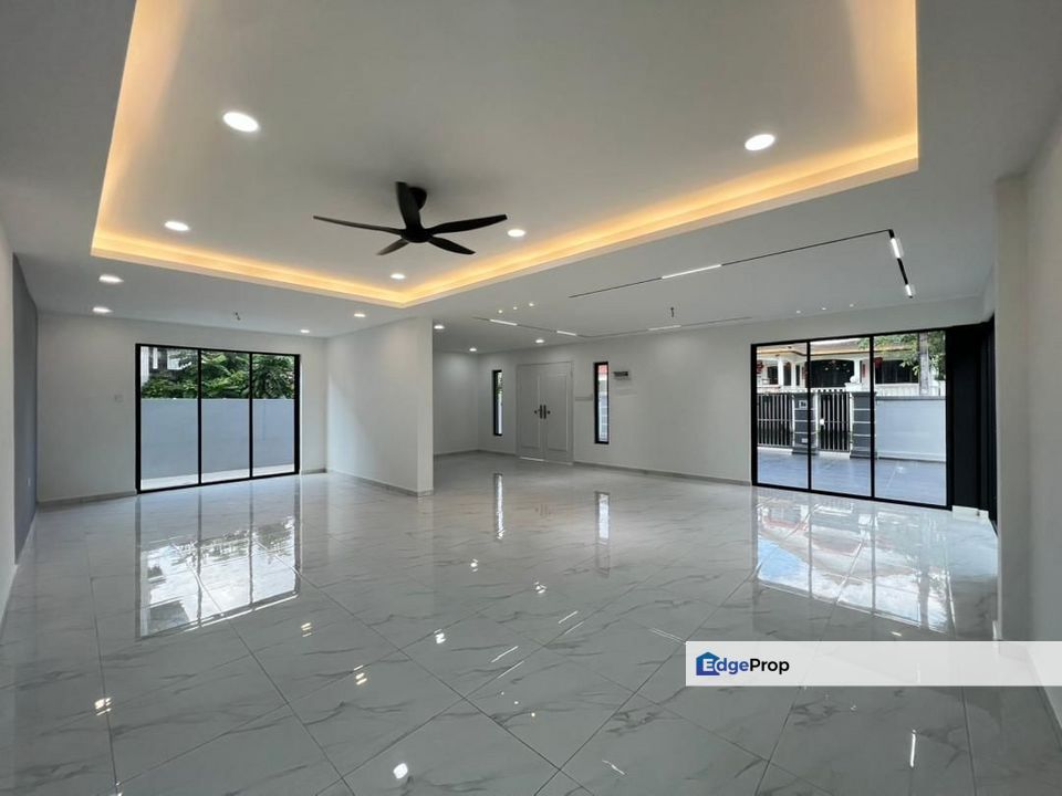 2 Storey Bungalow @ Kebun Teh, Johor, Johor Bahru
