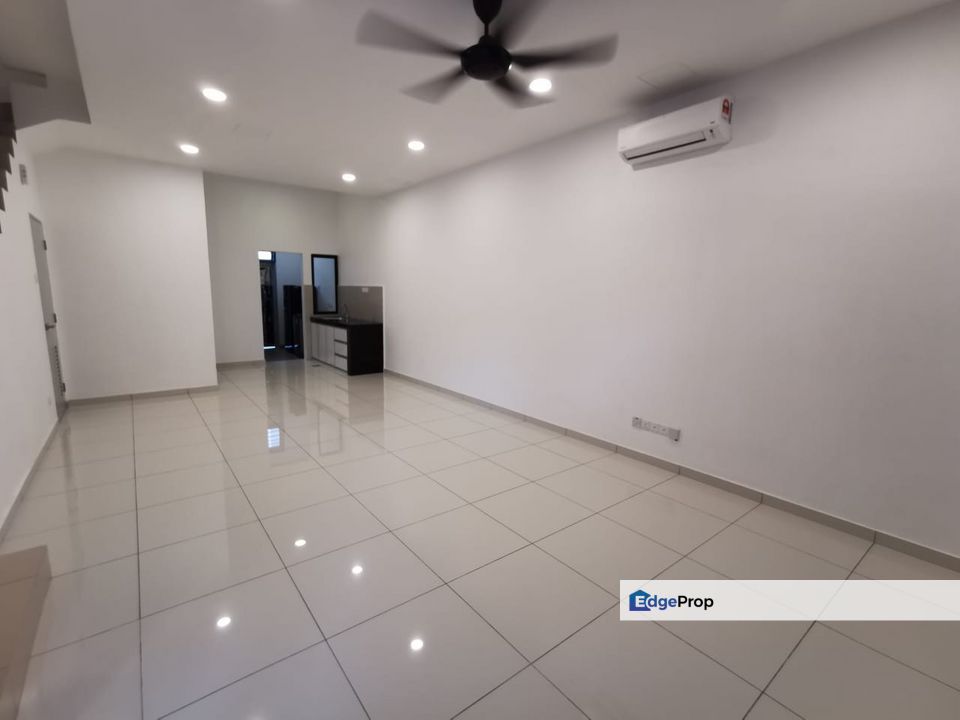 2 Storey Terrace @ Crest Austin Ruby JP Perdana, Johor, Johor Bahru