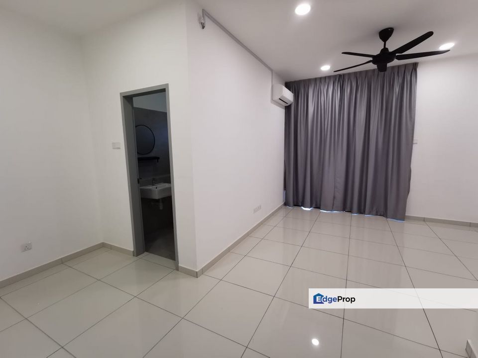2 Storey Terrace @ Crest Austin Ruby JP Perdana, Johor, Johor Bahru
