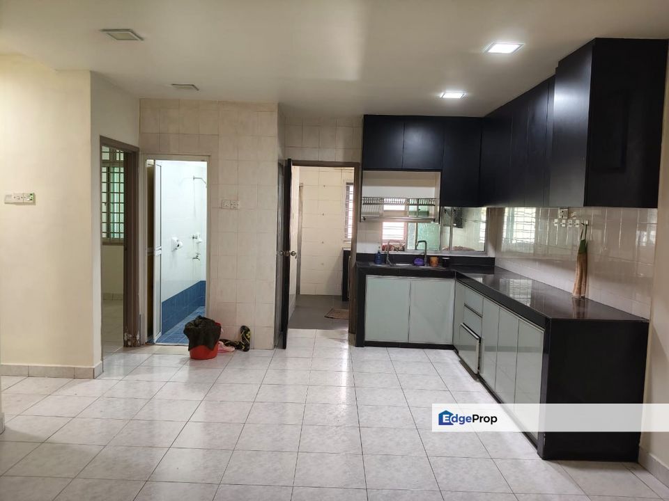 2.5 Storey Terrace @ Bukit Jaya, Johor, Ulu Tiram