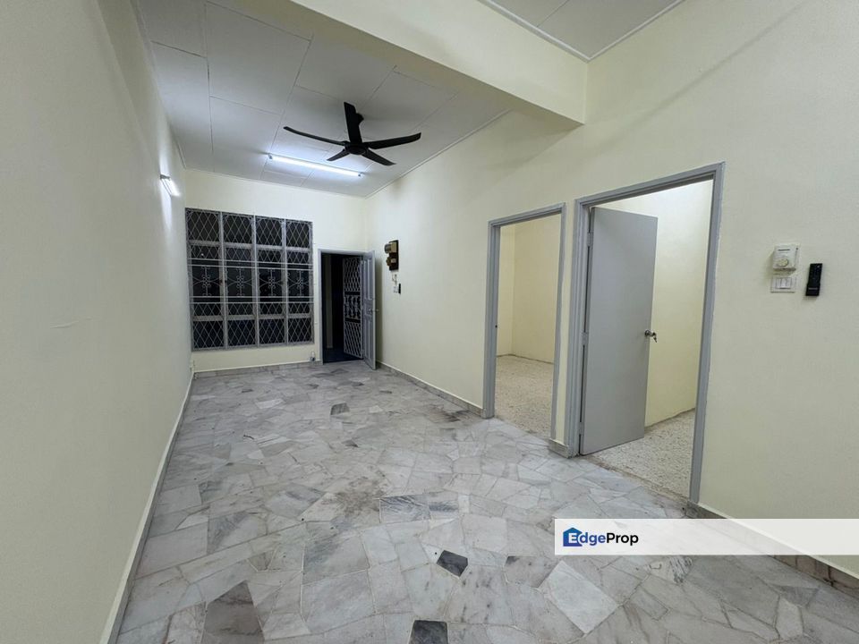 1 Storey Terrace @ Desa Cemerlang, Johor, Ulu Tiram