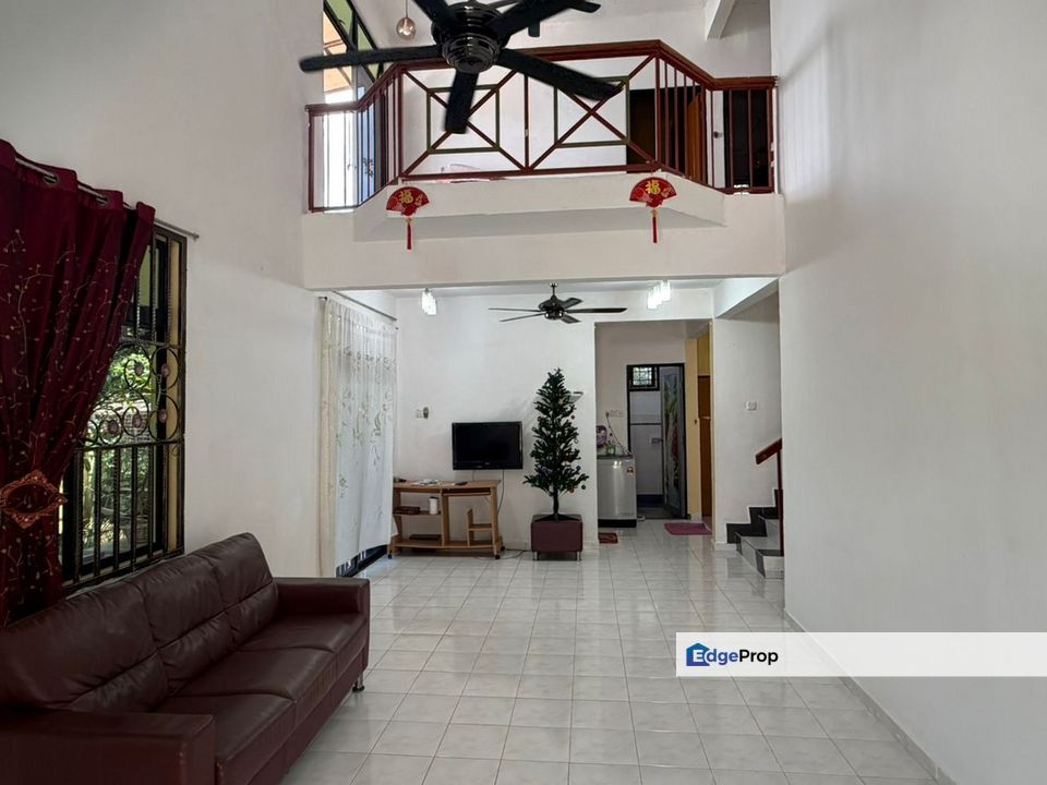 1.5 Storey Semi-D @ Megah Ria, Johor, Masai