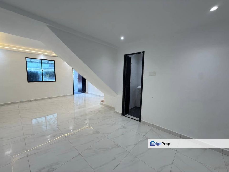 2 Storey Low Cost @ Permas Jaya, Johor, Masai