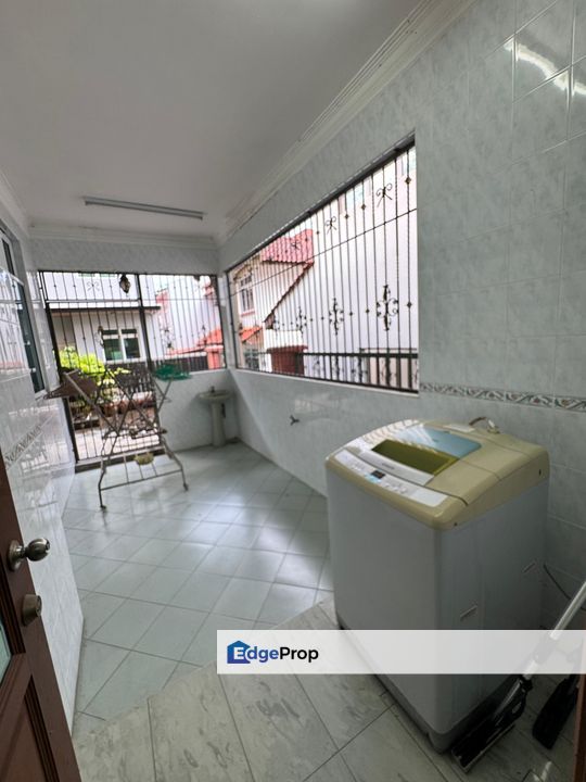 2 Storey Semi-D @ Taman Sutera, Johor, Johor Bahru