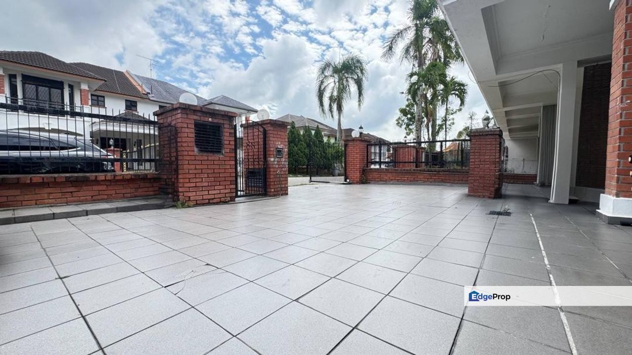 2 Storey Semi-D @ Taman Sutera, Johor, Johor Bahru