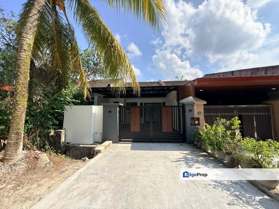 1 Storey Terrace @ Jalan Suria Seri Alam, Johor, Masai