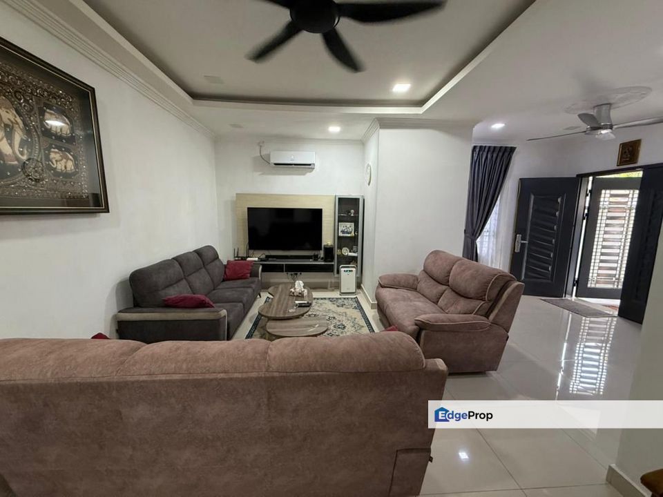 1 Storey End Lot Terrace @ Jalan Geharu Taman Rinting, Johor, Masai