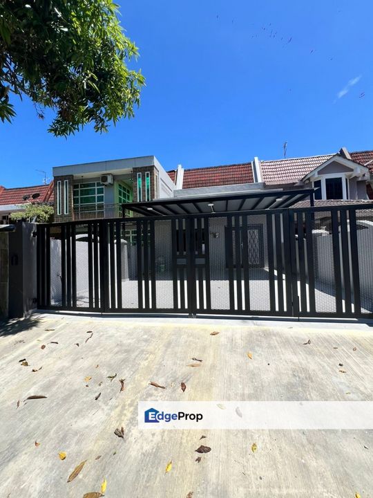 Double Storey Terrace @ Bukit Kempas, Johor, Johor Bahru