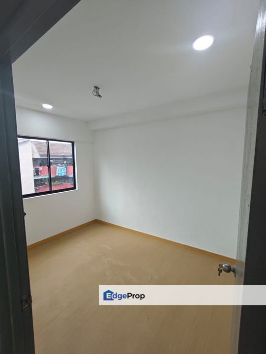 Geharu Flat @ Taman Rinting, Johor, Masai