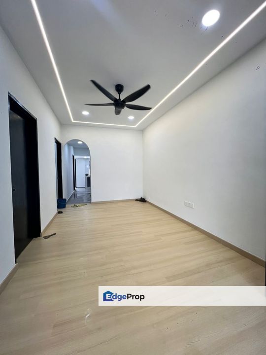 Single Storey Terrace @ Dataran 1 Taman Kempas, Johor, Johor Bahru