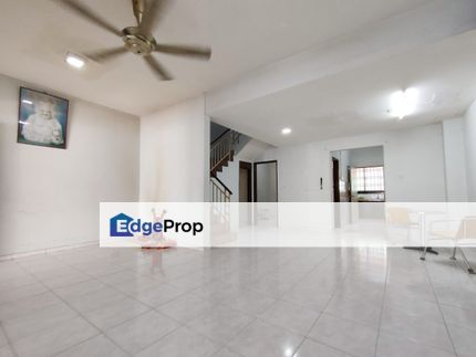 Double Storey Terrace @ Ehsan Jaya, Johor, Johor Bahru