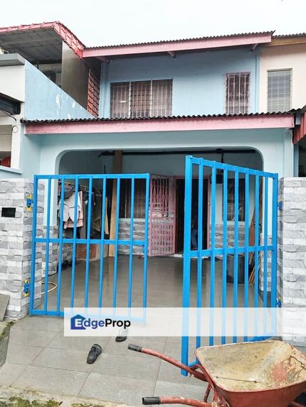 Double Storey Low Cost @ Damai Jaya, Johor, Skudai