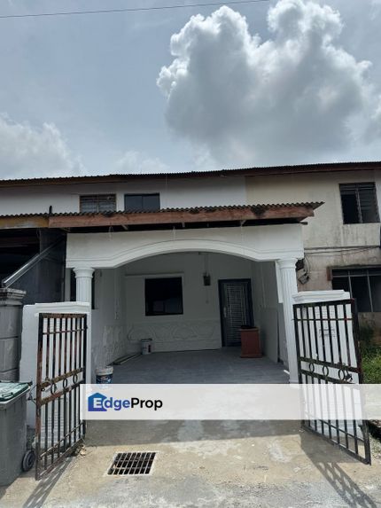 Double Storey Low Cost @ Kelapa Sawit, Johor, Kulai