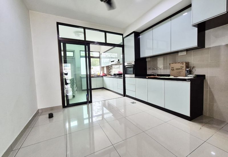 The Golf East @ Horizon Hills Double Storey Semi Detached For Sale Now!