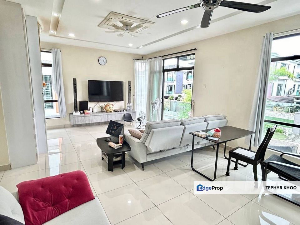Jalan Keindahan @ Taman Skudai Indah 2 - Beside Mutiara Rini - 3 Storey Cluster House For Sale, Johor, Skudai