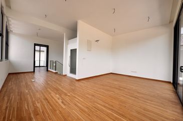 The Woodlands @ Horizon Hills - 3 Storey Corner Bungalow with Lift For Rent