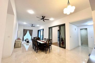 The Astaka @ 1 Bukit Senyum