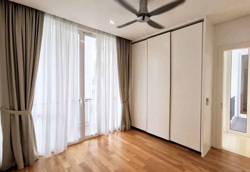 Emerald Bay @ Puteri harbour