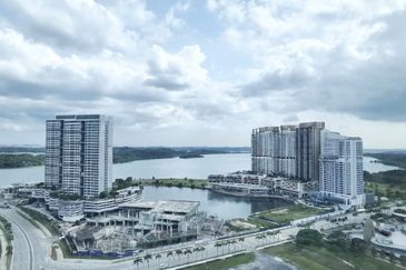 Imperia @ Puteri Harbour