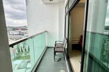 Sky Loft Premium Suites, Bukit Indah