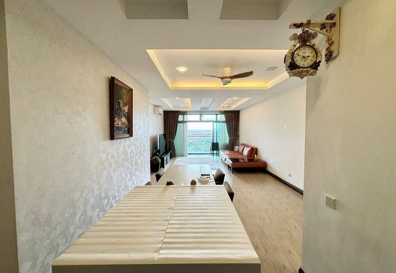 Sky Loft Premium Suites, Bukit Indah