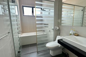 Sky Loft Premium Suites, Bukit Indah