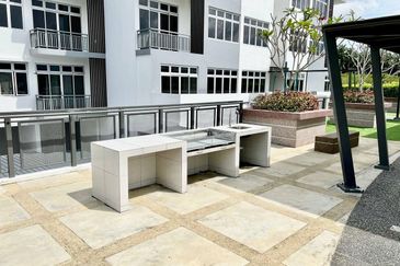 Camellia Residence Seri Austin